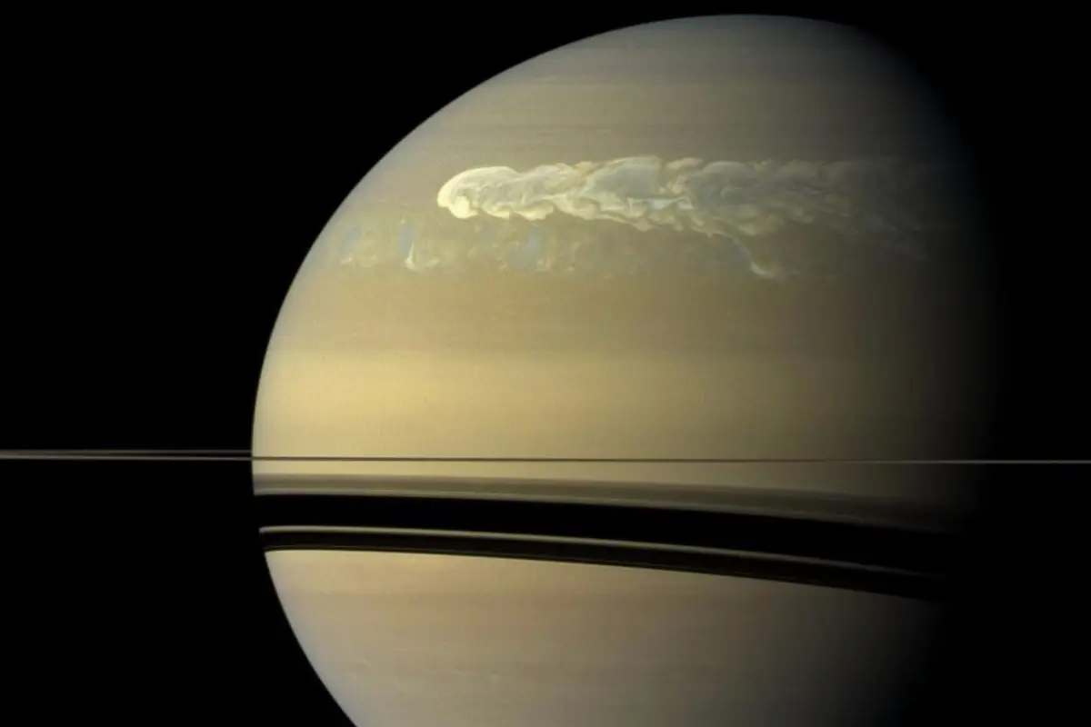 (Foto de ARCHIVO)
Una gran tormenta domina la superficie sin rasgos distintivos de Saturno en una imagen tomada por la nave espacial Cassini el 25 de febrero de 2011

REMITIDA / HANDOUT por NASA/JPL/SPACE SCIENCE INSTITUTE
Fotografía remitida a medios de 