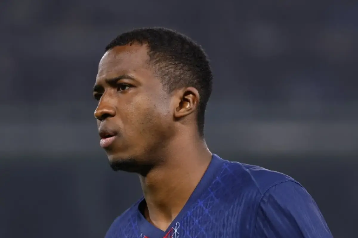 Willian Pacho es considerado por los hinchas del PSG como el mejor defensor del Mundo en la actualidad. FOTO: PSG