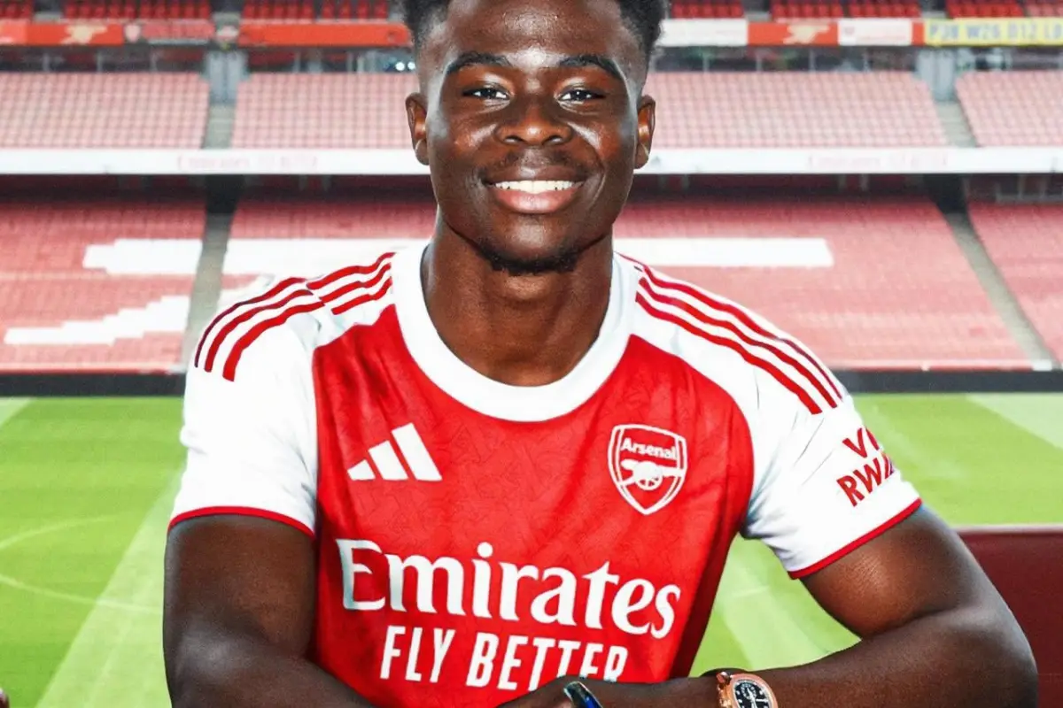 Saka, de 24 años, forma parte del primer equipo del Arsenal desde 2018.