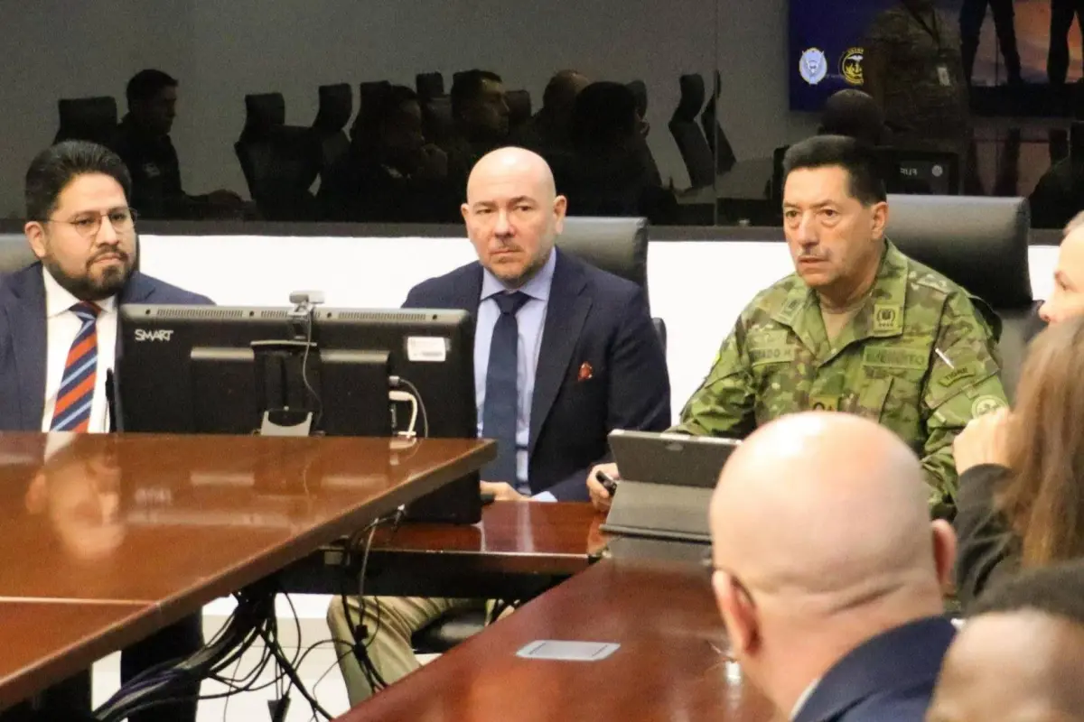Los altos mandos militares de Ecuador reunidos con una delegación estadounidense, Ministerio de Defensa