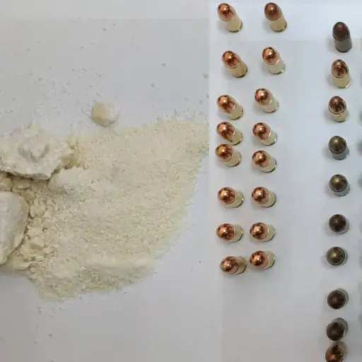 Santo Domingo: decomisan municiones y cocaína en allanamiento en el barrio Zaracay