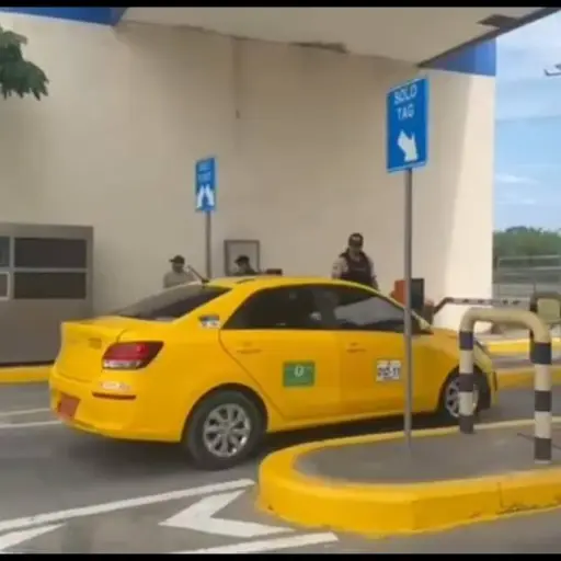Terminal Terrestre de Manta habilita carriles de salida hacia vía Puerto-Aeropuerto