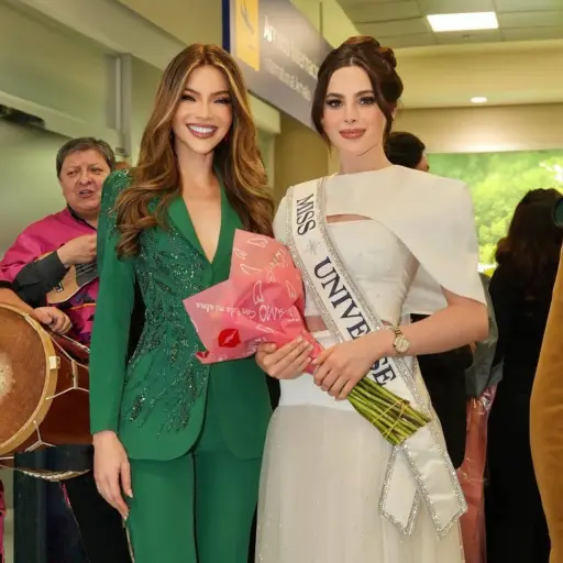Mara Topic responde a críticas y justifica la ausencia de la Miss Universo en ceremonia municipal: “No fue un desaire”