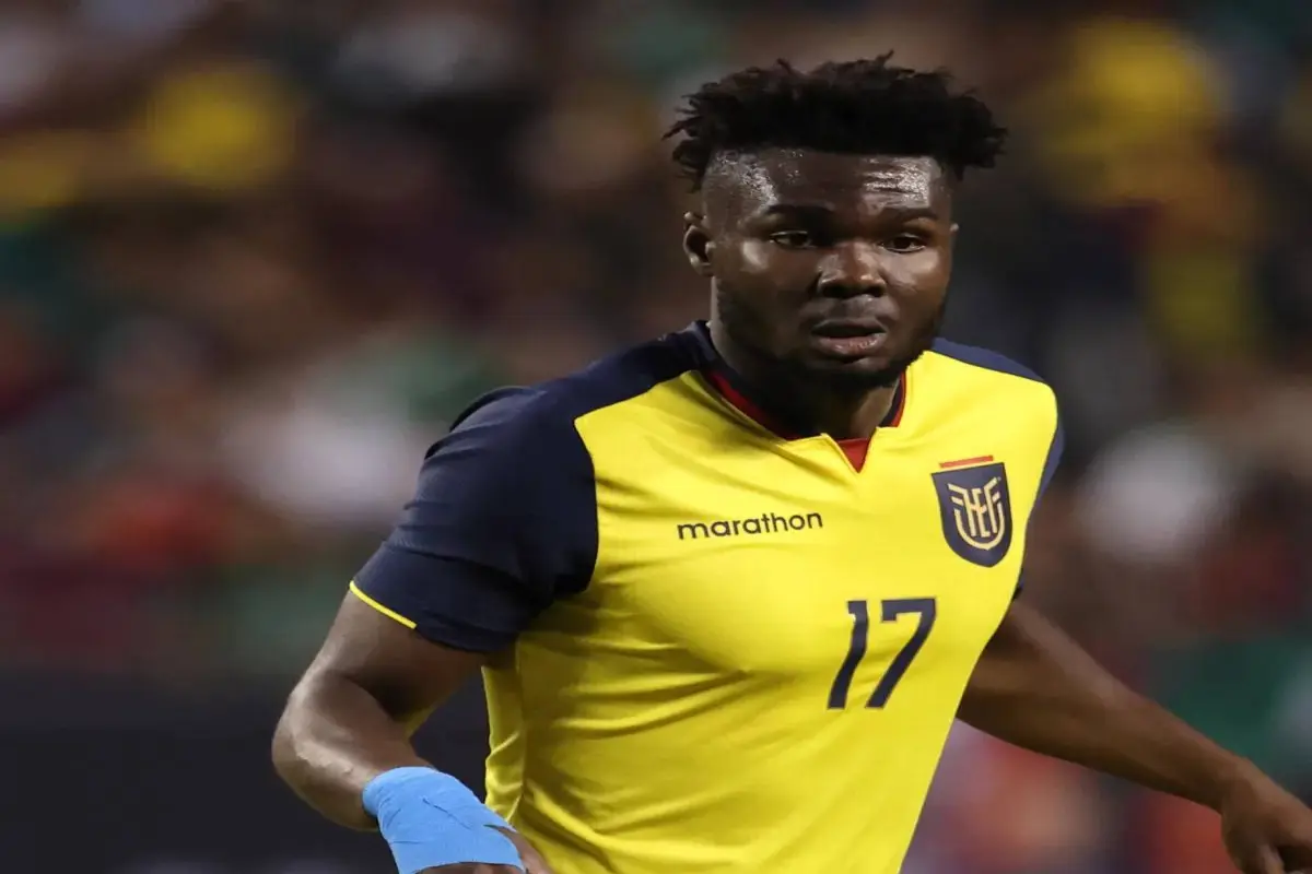 Jordy Caicedo vuelve al radar de la selección de Ecuador tras su inicio goleador en Argentina, redes sociales FEF