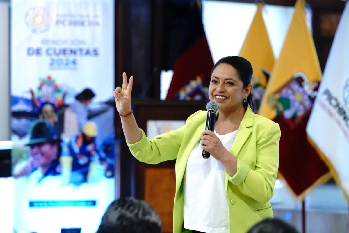 Prefecta de Pichincha insiste en exponer observaciones sobre proyecto de reforma territorial, redes sociales prefectura de Pichincha