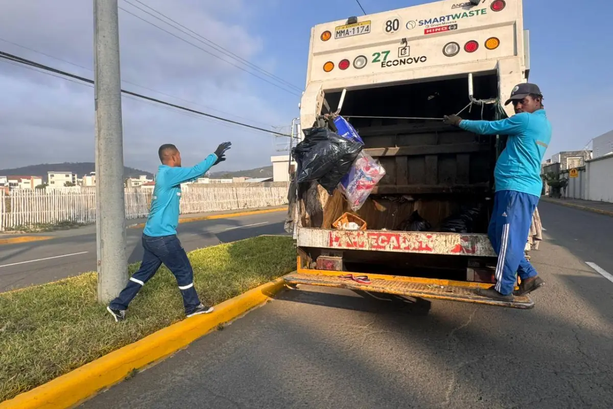 Tras meses de espera, Portoviejo suma modernos recolectores para mejorar la limpieza urbana, Producción El Diario