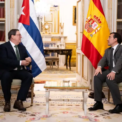 España se compromete a enviar alimentos y productos sanitarios a Cuba tras reunión con Bruno Rodríguez