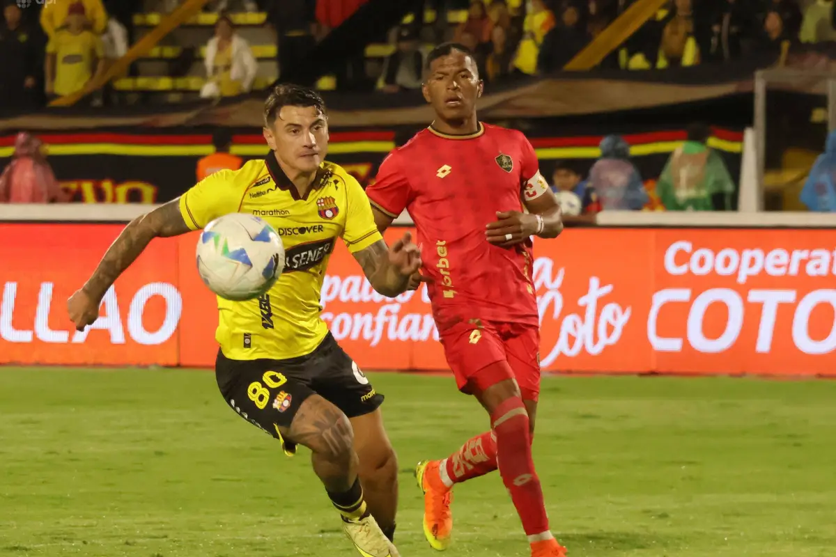 El uruguayo Sergio Núñez marcó el gol del triunfo para Barcelona SC. 