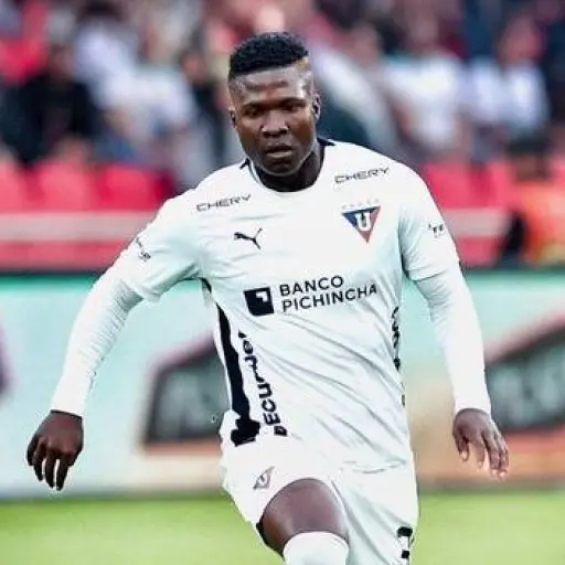 Otro ecuatoriano al exterior: Jairón Charcopa deja Liga de Quito para unirse al Atlante mexicano