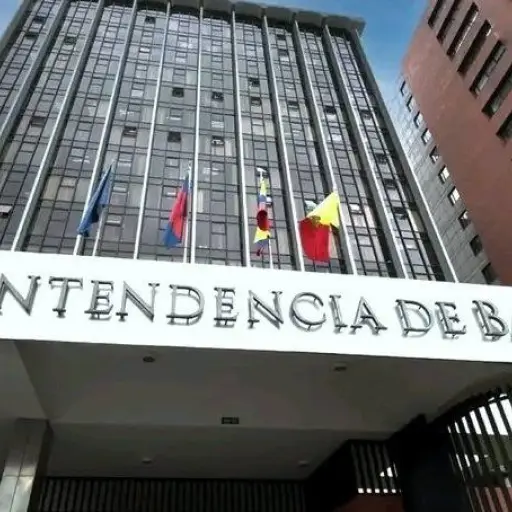 Superintendecia de Bancos detectó 68 bancos fantasma y registró un crecimiento de 41,84% en operaciones sospechosas 
