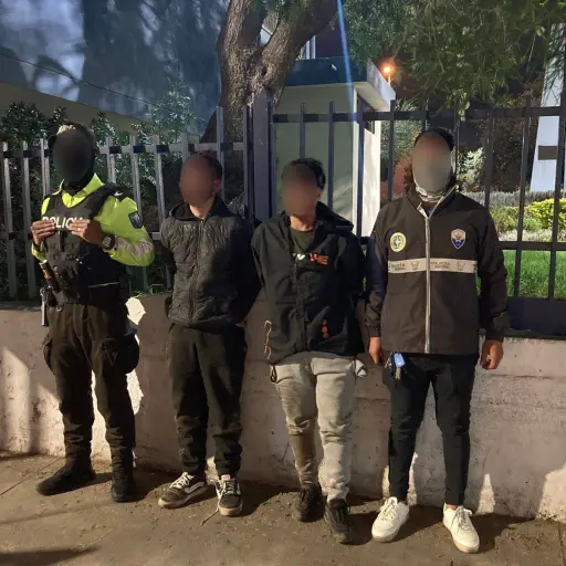 Policía libera a víctima de secuestro tras persecución en Ambato
