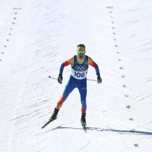 El ecuatoriano Klaus Jungbluth completa su segunda participación olímpica invernal en Italia  