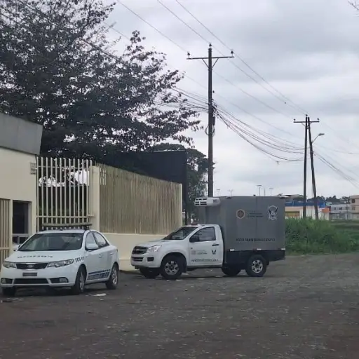 Misteriosa muerte en Santo Domingo: hallan cuerpo tras caída desde edificio