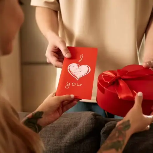 Errores comunes al elegir un regalo para San Valentín y alternativas recomendadas