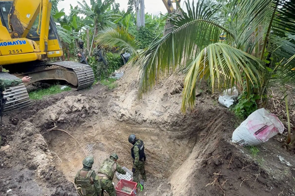 Los militares realizaron una destrucción controlada de los explosivos., Cortesía