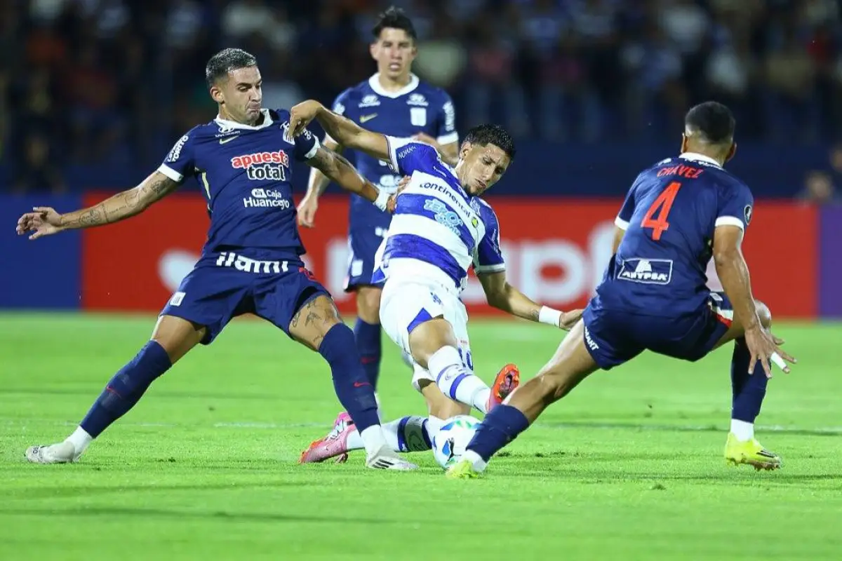 Alianza Lima, con los ecuatorianos Fernando Gaibor, Eryc Castillo y Jairo Vélez en el plantel, enfrenta este miércoles a Sportivo 2 de Mayo