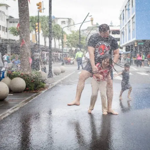 Amor, deporte y carnaval en Guayaquil 2026: Evento Ruta Centro toma 2,2 km del centro este 15 de febrero