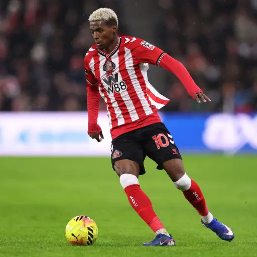 Premier League: Nilson Angulo destaca en derrota de Sunderland ante Liverpool en el Stadium of Light