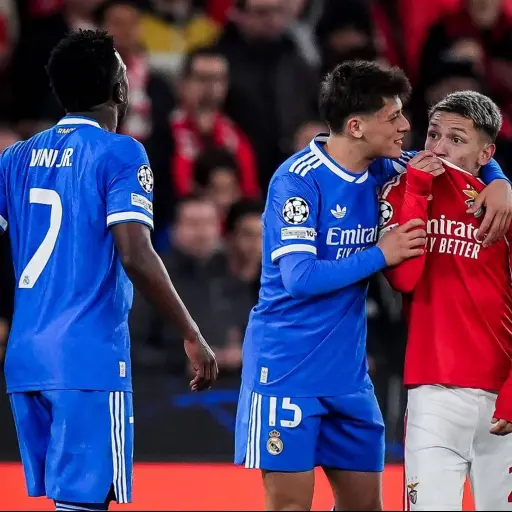 Gianluca Prestianni niega insultos racistas a Vinicius en la Champions 