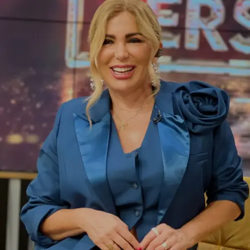 Mariela Viteri despierta rumores sobre su situación sentimental tras declararse “sola” al aire