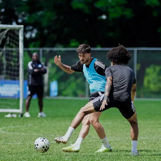 ¡De grano en grano! Una prohibición menos de Emelec ante la FIFA