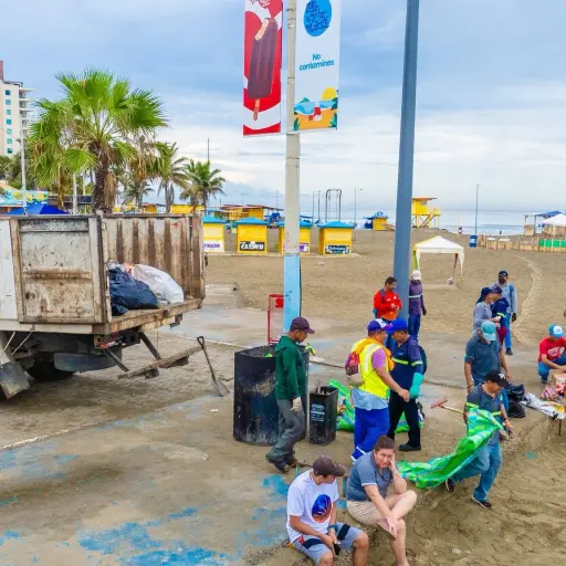 Manta supera expectativas en feriado de Carnaval, recibió 300 mil turistas