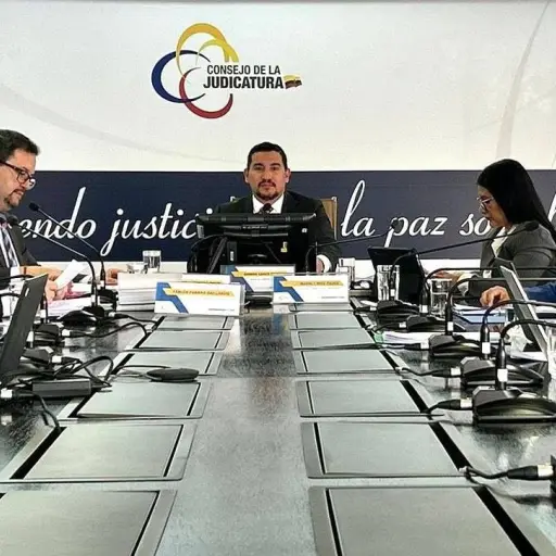 Consejo de la Judicatura designa a Damián Larco como presidente temporal tras destitución y renuncia de Mario Godoy
