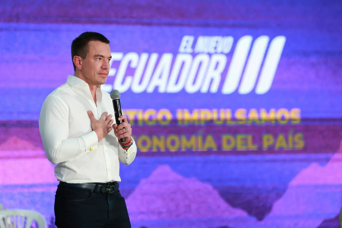 Alcaldes de Ecuador reunidos con el Gobierno de Daniel Noboa por la ley urgente de los GAD.