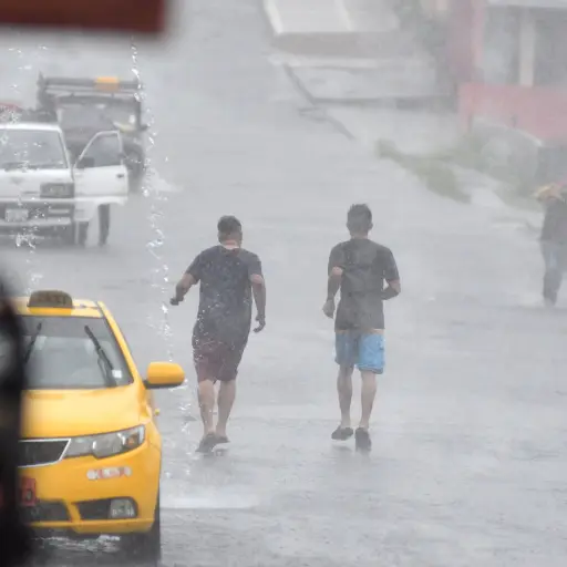Lluvias intensas en Ecuador hasta el 22 de febrero: estas provincias enfrentan el mayor riesgo de inundaciones y deslizamientos