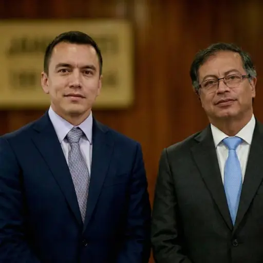 Ecuador y Colombia negocian fin de crisis comercial y seguridad fronteriza
