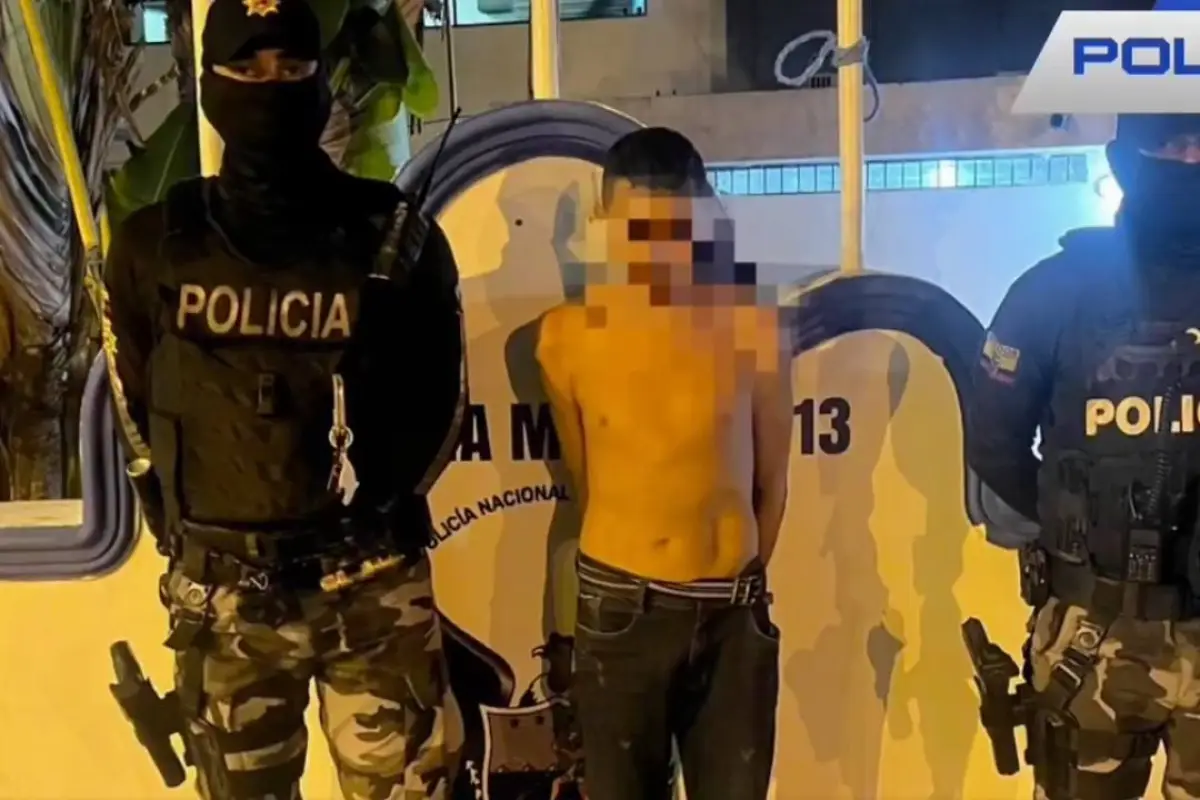 El sospechoso de tráfico de drogas quedó bajo arresto a la espera del dictamen judicial., Captura de video