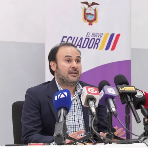 Nuevo director de ANT mantiene impedimento por deuda con IESS, tres días tras asumir cargo