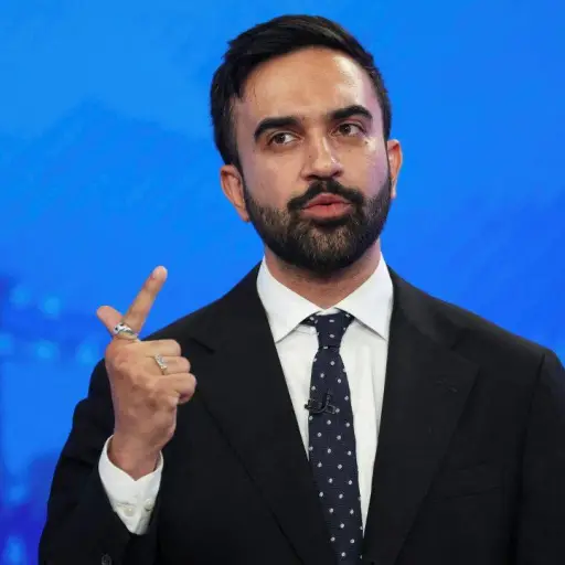 El alcalde de Nueva York firma una orden para limitar el poder del ICE en la ciudad