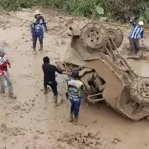 Accidente en competencia de 4x4 en Tena dejó seis heridos tras pérdida de pista de un vehículo