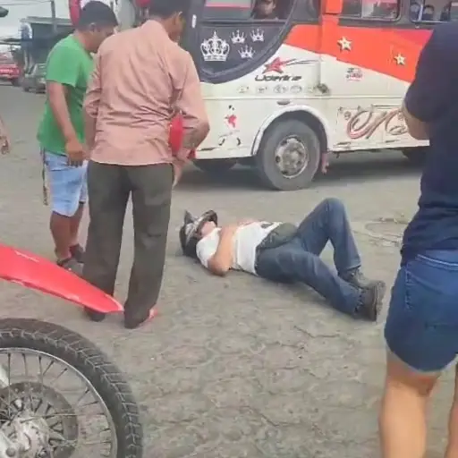 Aumenta la alerta: dos motociclistas heridos tras accidentes de tránsito en El Carmen