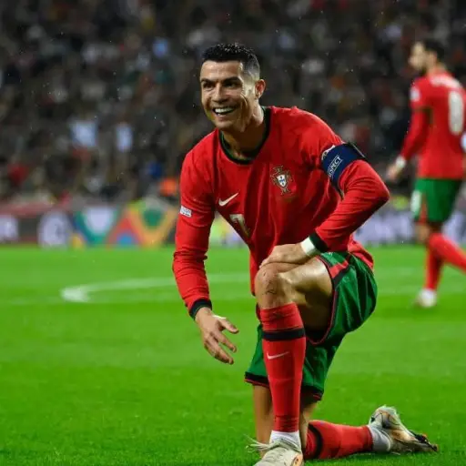Cristiano Ronaldo celebra 41 años con 961 goles y apunta al récord de los 1.000 en el 2026