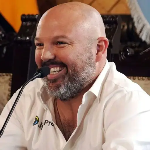 Miguel Ángel Loor cuestiona plan de la FEF para cuatro descensos en la temporada 2026 de LigaPro
