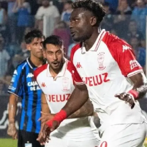 Jordy Caicedo anotó el gol decisivo: Huracán venció 1-0 a San Lorenzo en el clásico de Buenos Aires