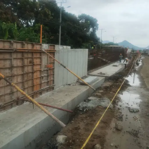 Avanza  la construcción del segundo puente de Lodana: ejecutan muros los laterales