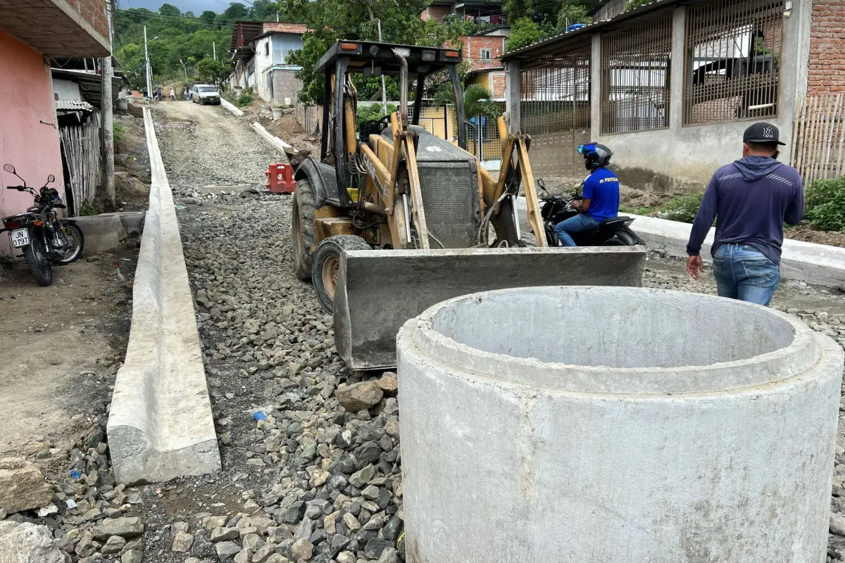 El Municipio de Portoviejo ejecuta obras hidrosanitarias en varios sectores de Portoviejo., El Diario