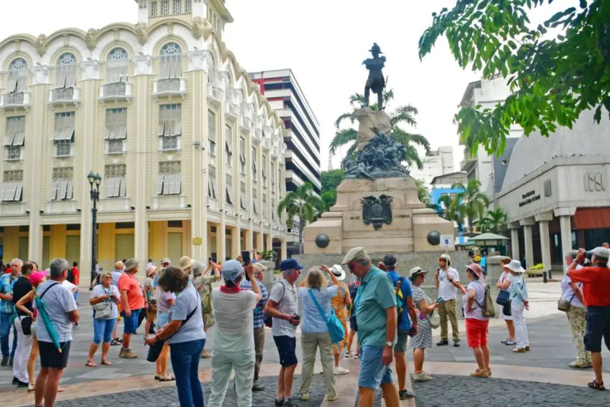 La ciudad registró 2,4 millones de llegadas turísticas y USD 658 millones en 2025., El Diario