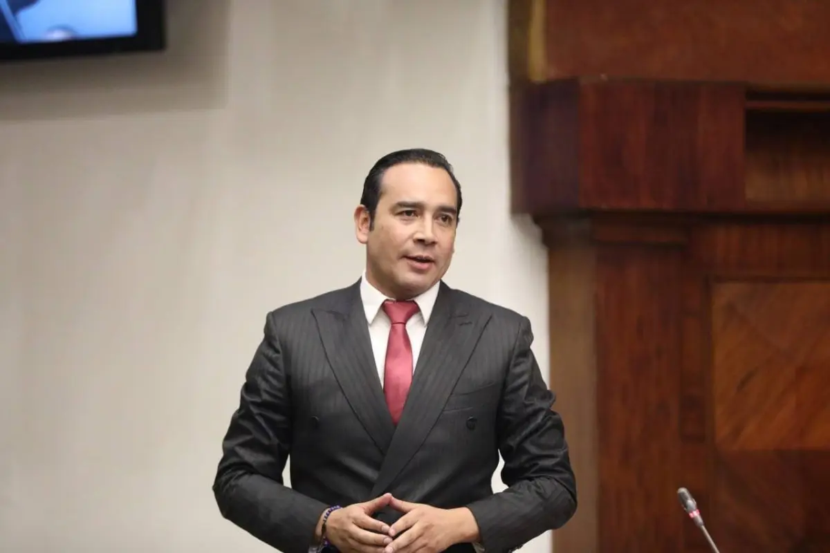 Oficialismo no alcanza votos para procesar al asambleísta correísta por calumnia., X: @JAGonzalvear