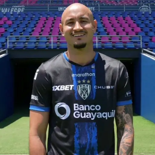 Independiente del Valle oficializa la llegada de Carlos González hasta 2027  
