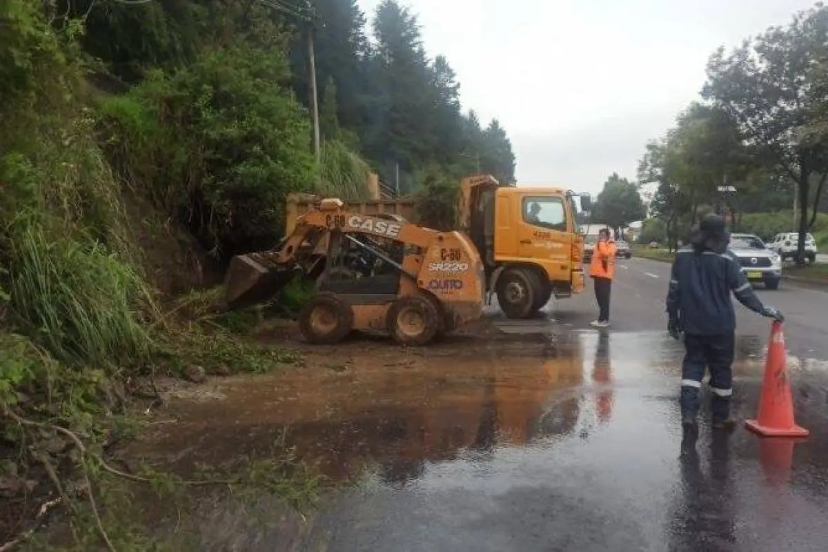 Una de las emergencias viales., Quito Informa