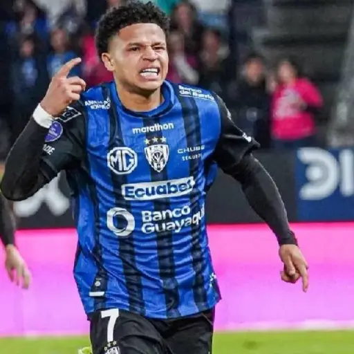 Independiente del Valle y Sevilla confirman principio de acuerdo para el fichaje de Patrik Mercado