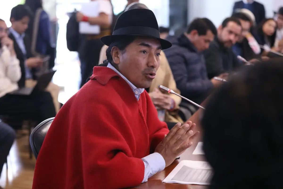 Leonidas Iza rechaza la Ley de Minería y Energía de Ecuador aprobada por la Asamblea Nacional
