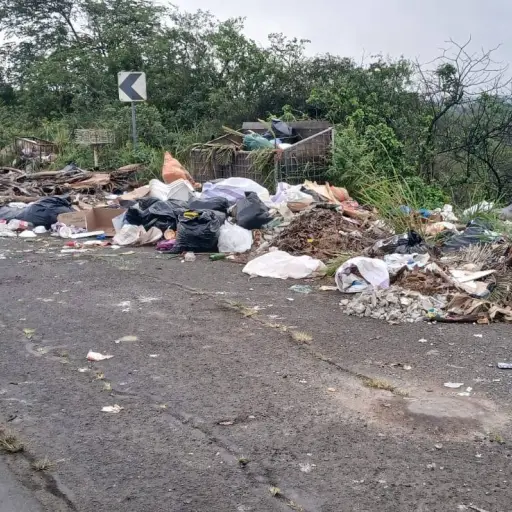 Basureros ilegales proliferan en la zona rural de Manta