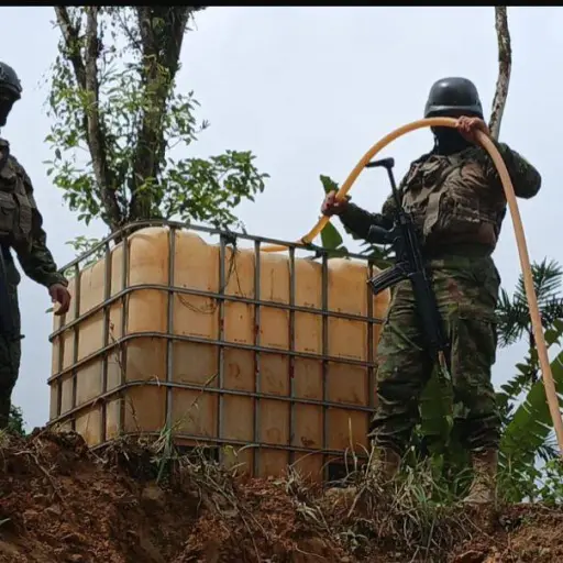  Inhabilitan bocaminas y decomisan explosivos en operativo contra minería ilegal en Azuay  