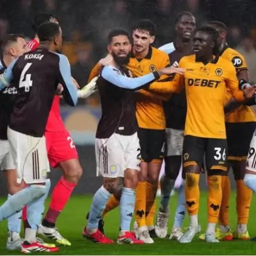 Aston Villa cae 2-0 ante Wolverhampton y prolonga su mala racha