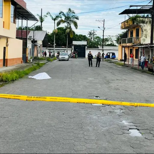 Docente es asesinada a tiros cerca de unidad educativa en La Concordia